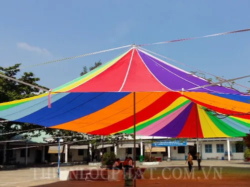 Địa chỉ mua bán dù che nắng giá rẻ Uy tín nhất 2021 tại Tphcm 12 du che lon2