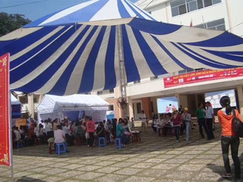 Cung cấp dù che sự kiện giá rẻ Tphcm 5 dù sự kiện ngoài trời